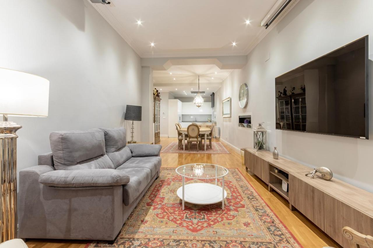 Amplio Y Elegante En Casco Viejo Con Parking Apartment Bilbao Exterior photo