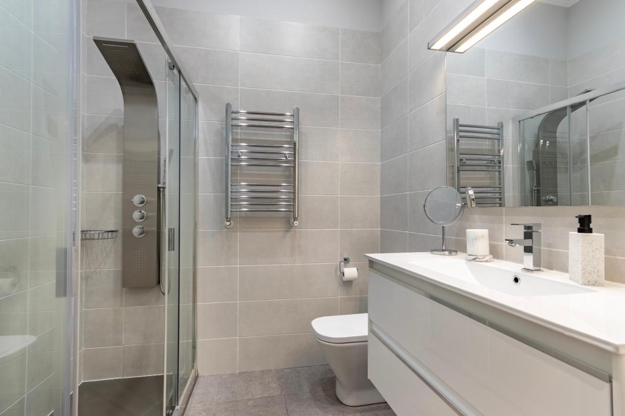 Amplio Y Elegante En Casco Viejo Con Parking Apartment Bilbao Exterior photo